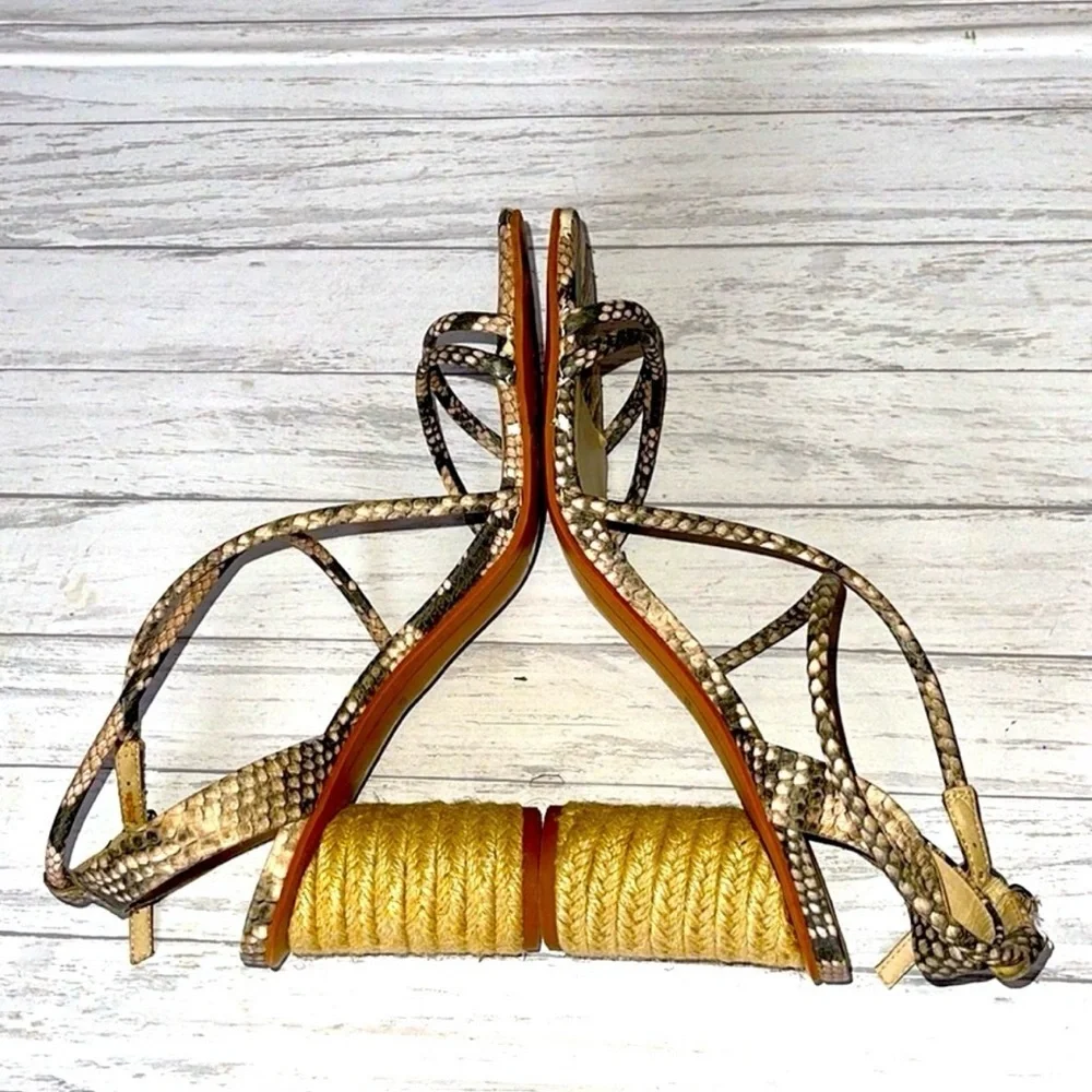 DOLCE VITA Nico Snake Print Heel- Sandals. Size 9 - Picture 4 of 7